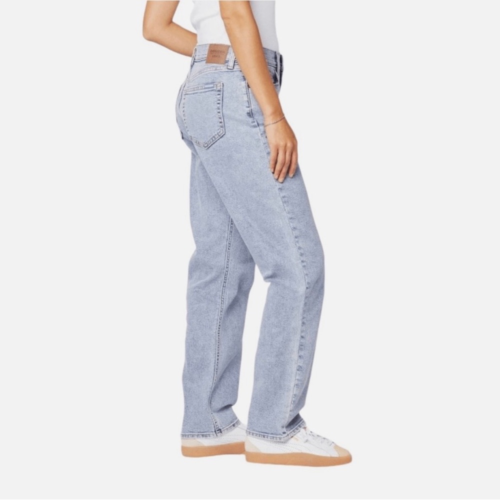 Denizen from Levi’s | 90s Loose Straight Leg Jeans - Picture 2 of 11